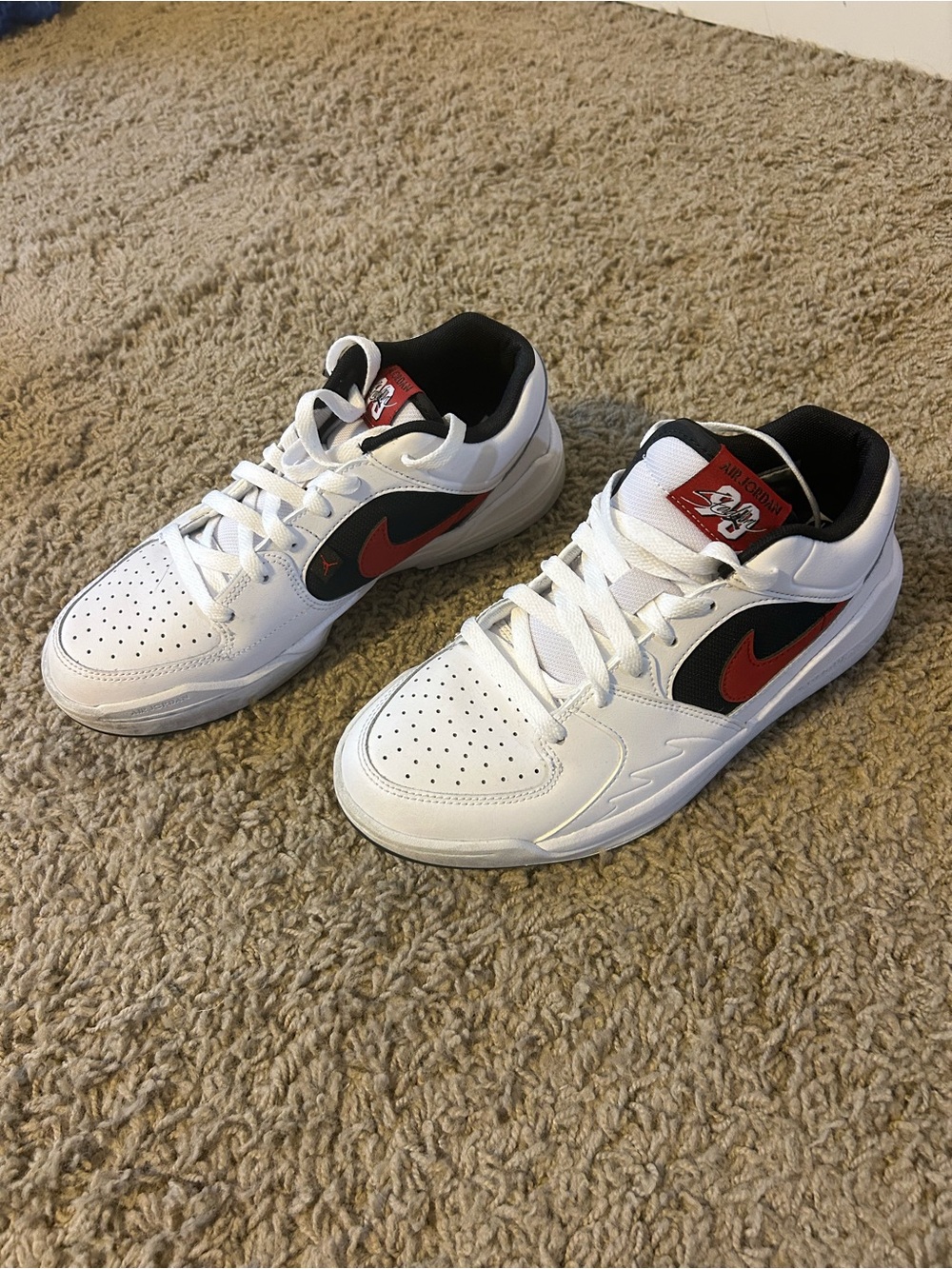 Nike White Black Red Low-Top Sneakers — Red Swoosh
